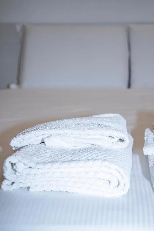 Easy Milano - Rooms And Apartments Navigli Italy