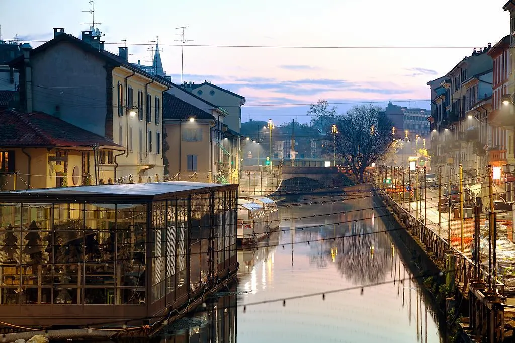 Easy Milano - Rooms And Apartments Navigli 2*, 밀라노