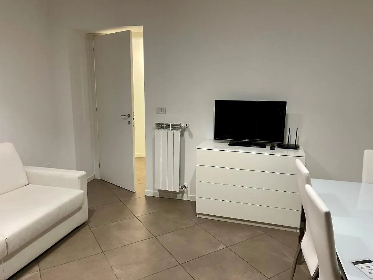 Aparthotel Easy Milano - Rooms And Apartments Navigli