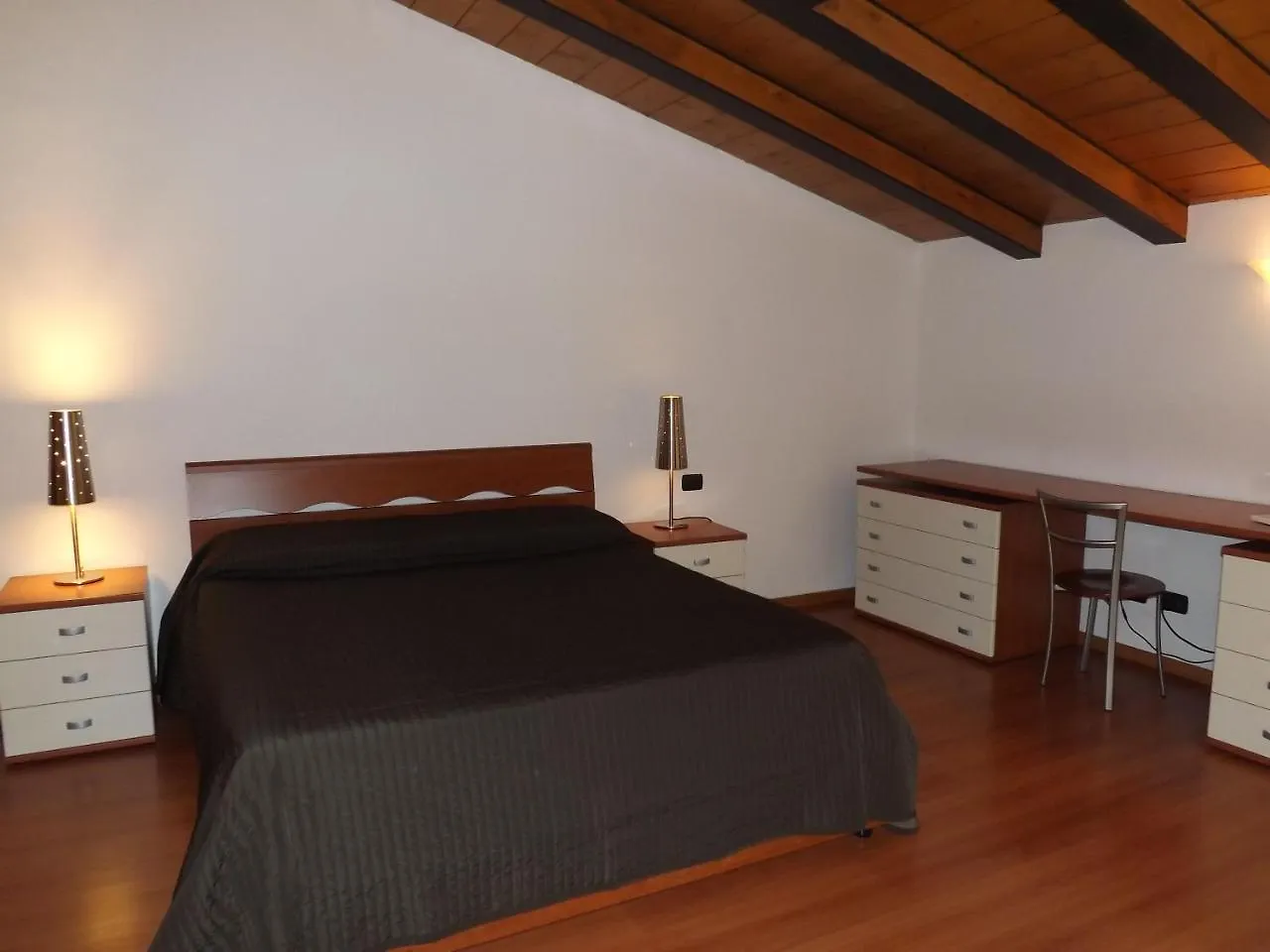 Easy Milano - Rooms And Apartments Navigli Aparthotel Milan