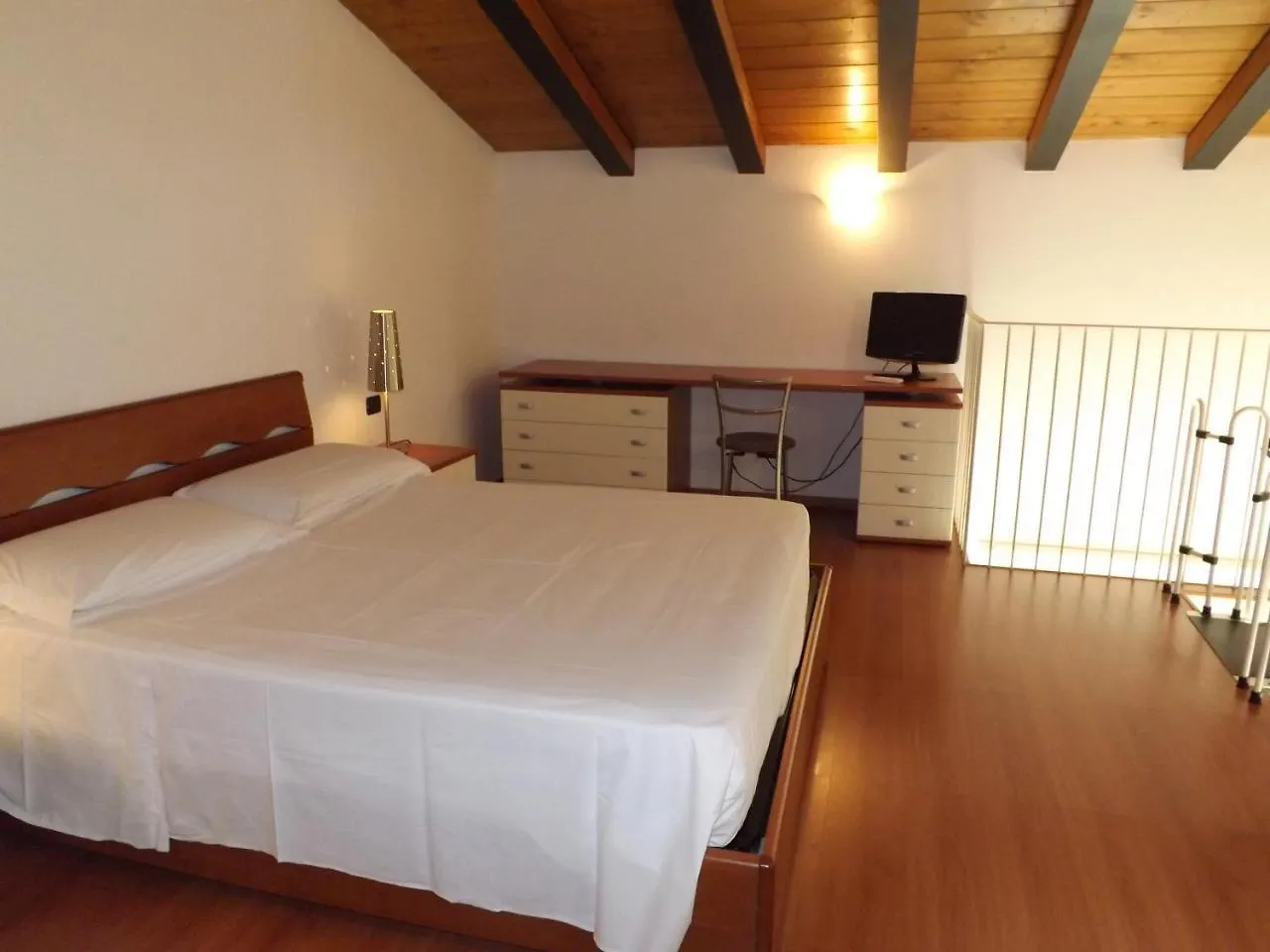 Aparthotel Easy Milano - Rooms And Apartments Navigli